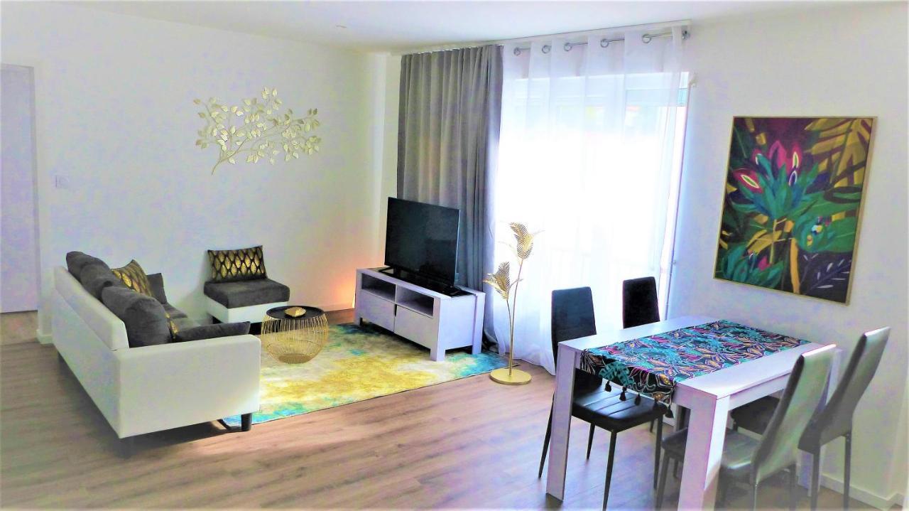 La Pierre 3 Tartas Экстерьер фото